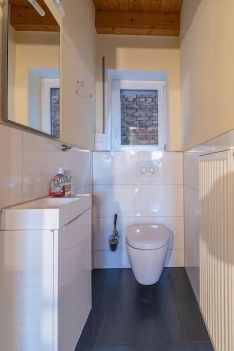 Maisonette-Wohnung Mit 5 Schlafzimmern Wörrstadt Exterior foto