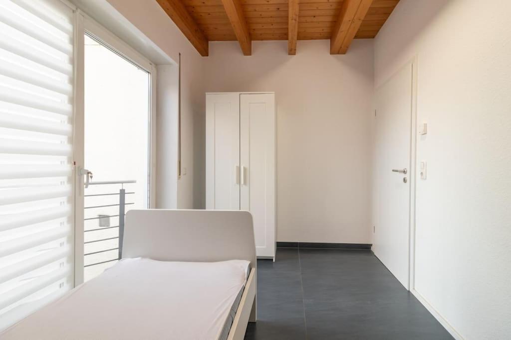 Maisonette-Wohnung Mit 5 Schlafzimmern Wörrstadt Exterior foto