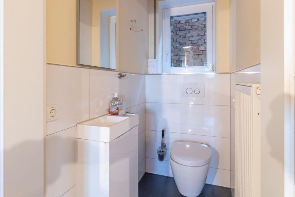 Maisonette-Wohnung Mit 5 Schlafzimmern Wörrstadt Exterior foto