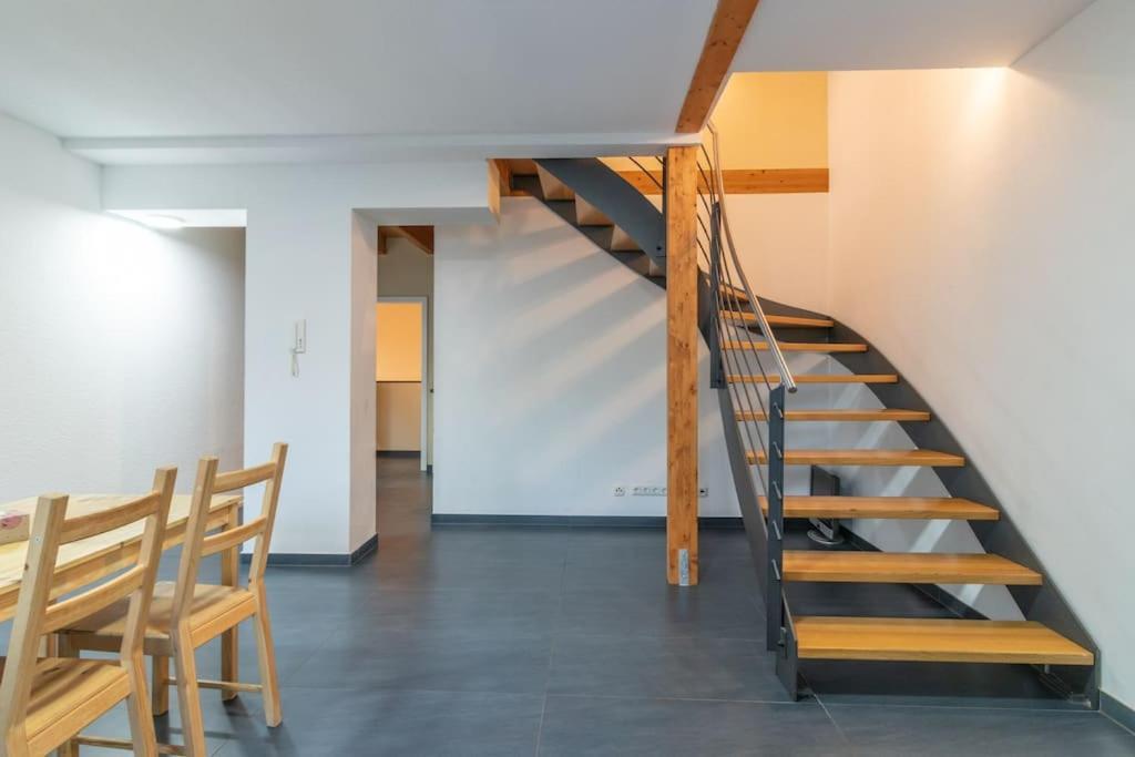 Maisonette-Wohnung Mit 5 Schlafzimmern Wörrstadt Exterior foto